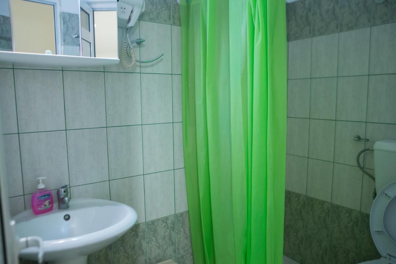Avgi Lägenhet Káto Loutrákion Exteriör bild
